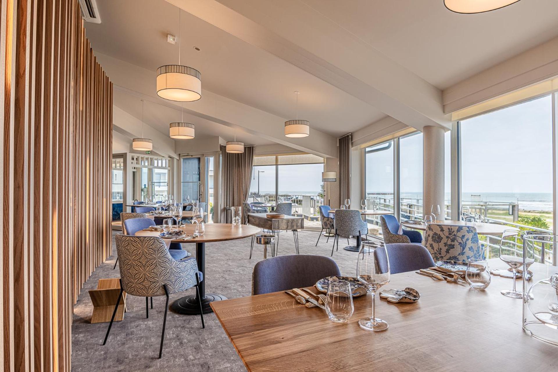 Brétignolles-sur-Mer Logis Hotellerie Les Brisants , Restaurant J M Perochon מראה חיצוני תמונה