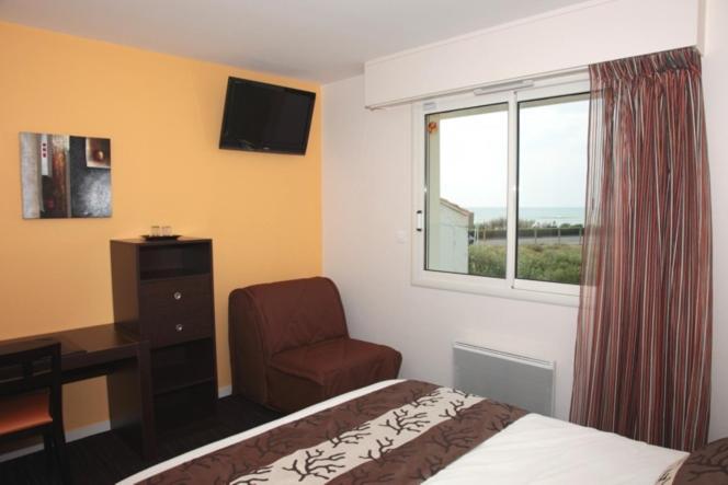 Brétignolles-sur-Mer Logis Hotellerie Les Brisants , Restaurant J M Perochon מראה חיצוני תמונה